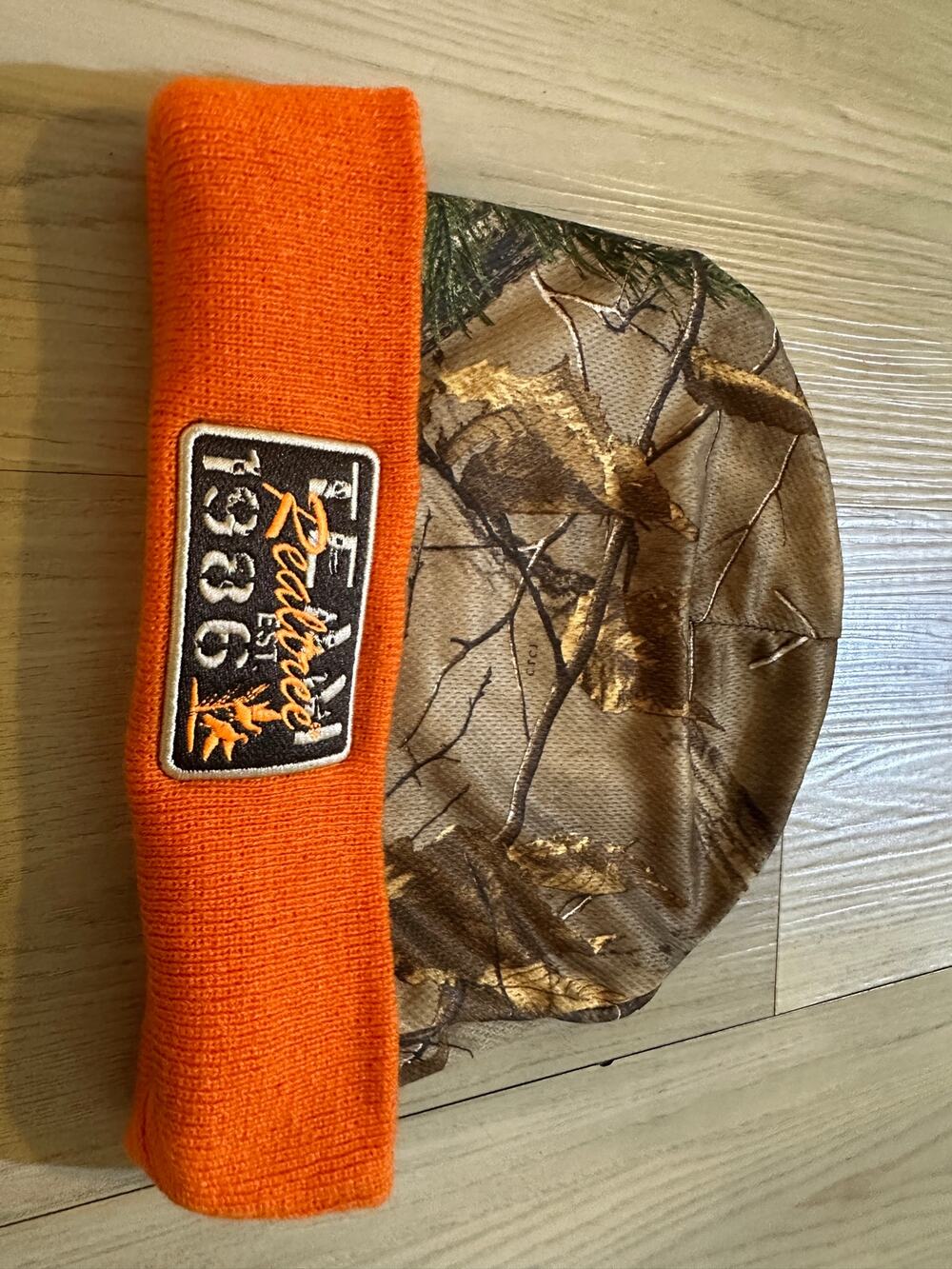 Realtree Camo Blaze Orange Beanie Hunting Hat Team 1986 Logo